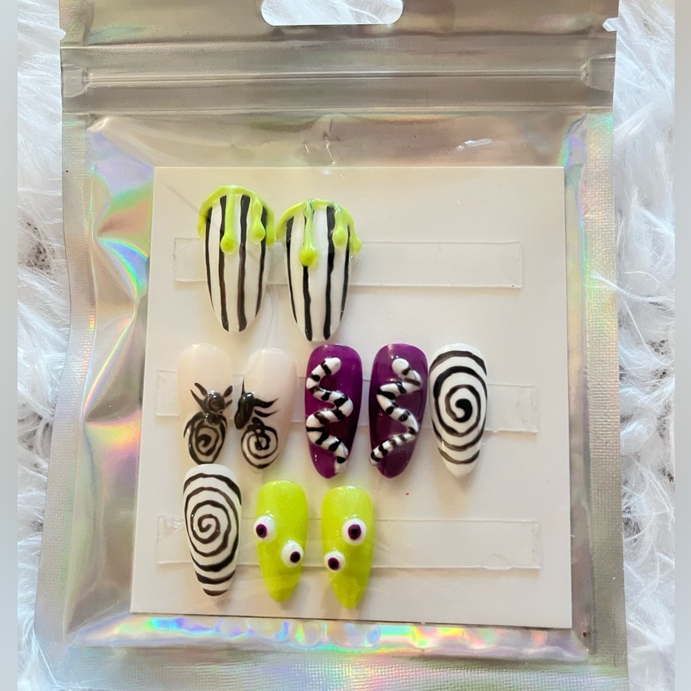Beetlejuice acrylic gel press on nails